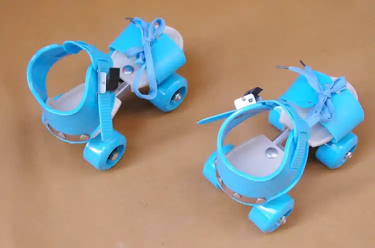 New Children Roller Skates Double Row 4 Wheel Skating Shoes Adjustable Size Sliding Slalom Inline Skates Kids Gifts 9