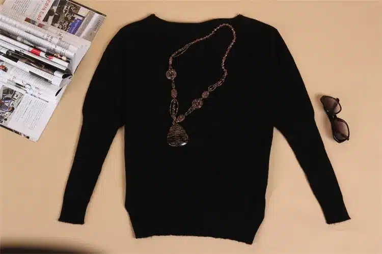 2017 Spring autumn cashmere sweaters women fashion sexy v-neck sweater loose 100% wool sweater batwing sleeve plus size pullover 24
