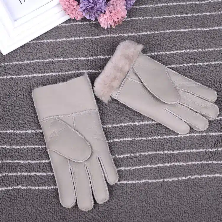 Winter gloves kids real fur gloves for children Thicker leather rabbit fur gloves 100% wool child five finger Russia warm gloves 18