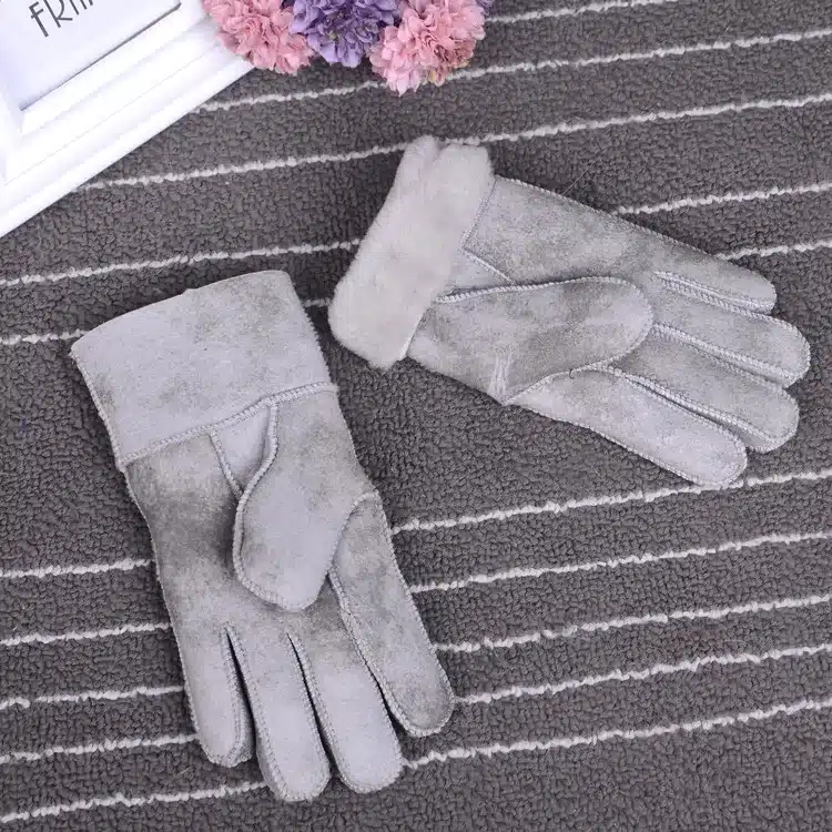 Winter gloves kids real fur gloves for children Thicker leather rabbit fur gloves 100% wool child five finger Russia warm gloves 22