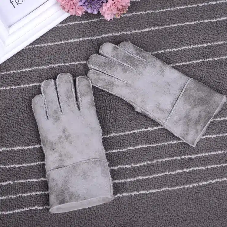 Winter gloves kids real fur gloves for children Thicker leather rabbit fur gloves 100% wool child five finger Russia warm gloves 21