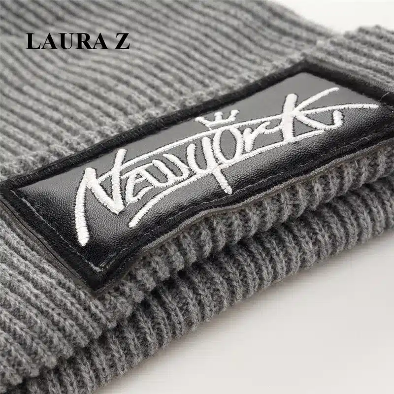 LAURASHOW Kids Boys Girl Hip Hop Cap Real Raccoon Fur Ball Pom Poms Knitted Wool Beanie Hat Warm Winter 19