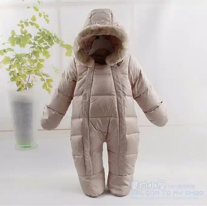 2017 Russia baby girls clothes , winter feather clothing thicken down baby boys clothes newborn down snowsuits infantil overalls 11