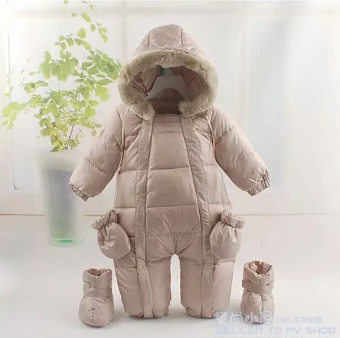 2017 Russia baby girls clothes , winter feather clothing thicken down baby boys clothes newborn down snowsuits infantil overalls 13
