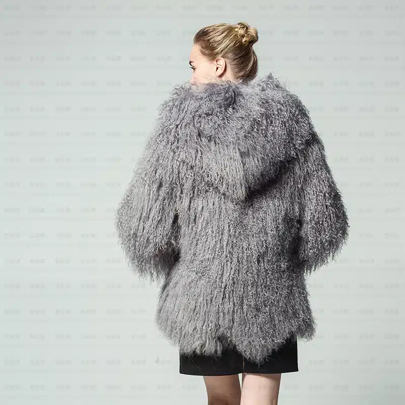 New pattern Fashionable Fur Long sleeve Cap Female Tan sheep Loose coat Russia Woman thickening Lined Large size winter Jacket 15