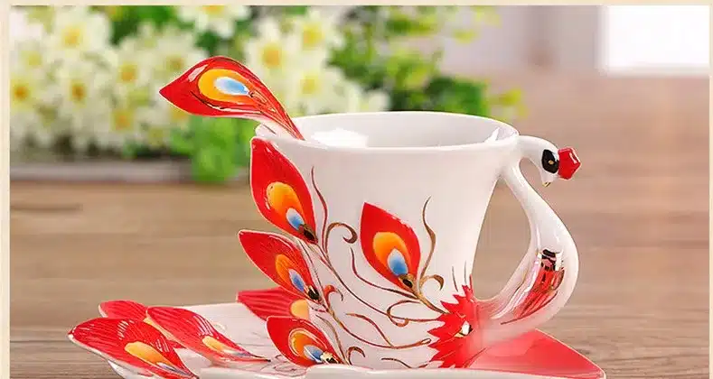 1 Pcs Peacock Coffee Cup Ceramic Creative Mugs Bone 3D Color Enamel Porcelain Cup with Saucer and Spoon Coffee Tea Sets 18