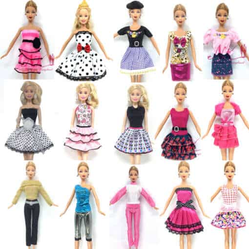 erinevad riidekomplektid Barbie nukule, sealhulgas kleidid ja püksid erinevates värvides ja stiilides