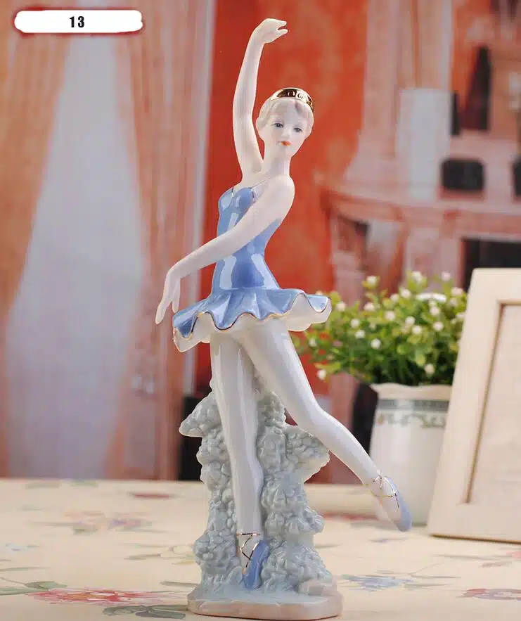 High Grade ceramic Goddess girls lady figurines home decor crafts room decor Wedding handicraft ornament porcelain statue 0510 24