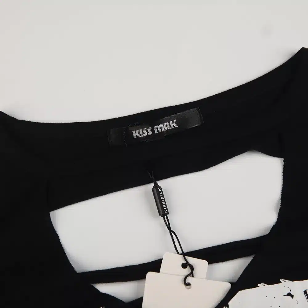 Kissmilk 2017 Women Clothing Plus Size Chocker Sleeveless Top Tee Back Cut Out Graphic Print Big Size T-shirt 3XL-7XL 16