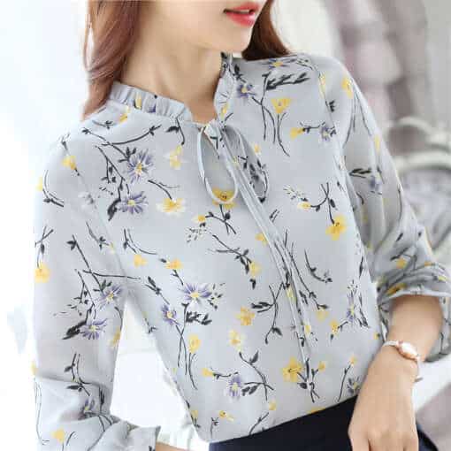 Elegantne lilleline pluus