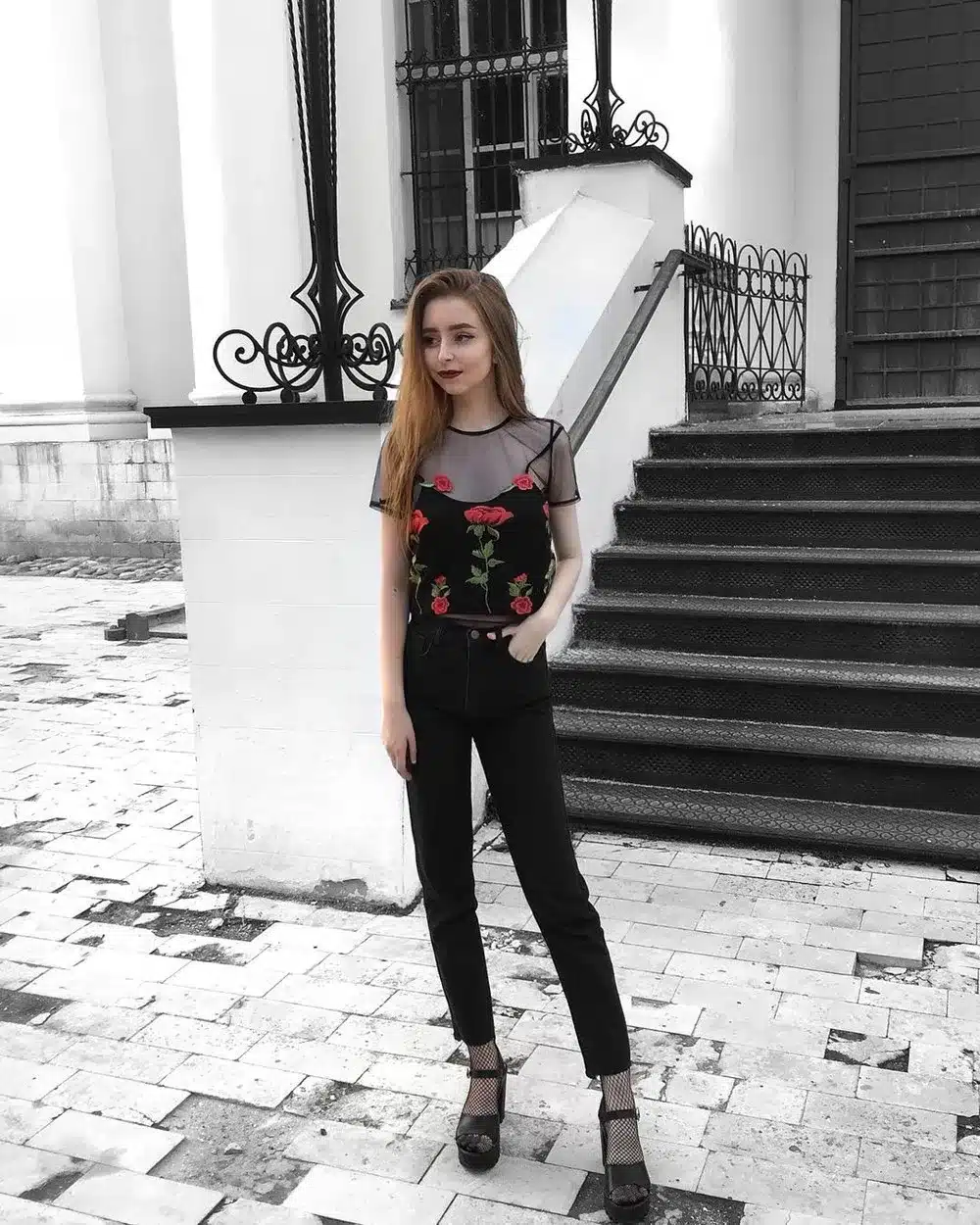 GCAROL Euro Style Classic Women High Waist Denim Jeans Vintage Slim Mom Style Pencil Jeans High Quality Denim Pants For 4 Season 12