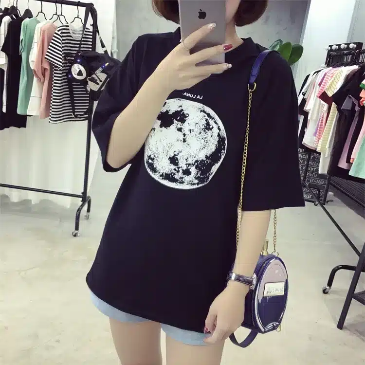 Chic Summer New Personality Planet Moon Printed Loose T Shirts Women Slim Leisure Short Sleeve White T-shirt Female Top M-XXL 10