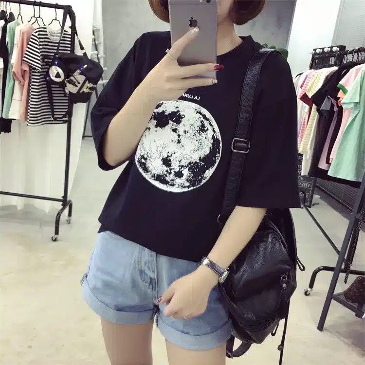 Chic Summer New Personality Planet Moon Printed Loose T Shirts Women Slim Leisure Short Sleeve White T-shirt Female Top M-XXL 14