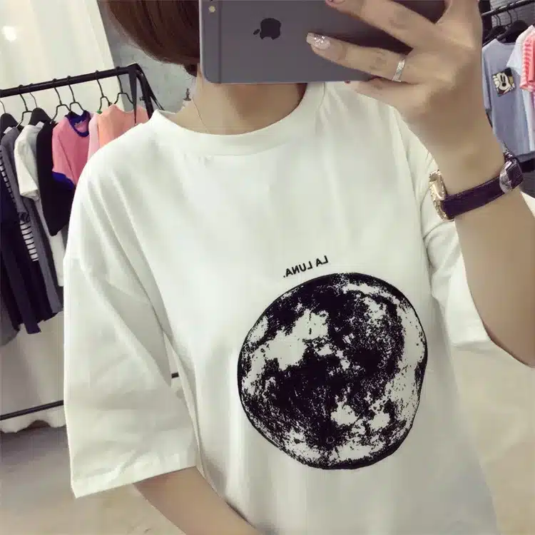 Chic Summer New Personality Planet Moon Printed Loose T Shirts Women Slim Leisure Short Sleeve White T-shirt Female Top M-XXL 16