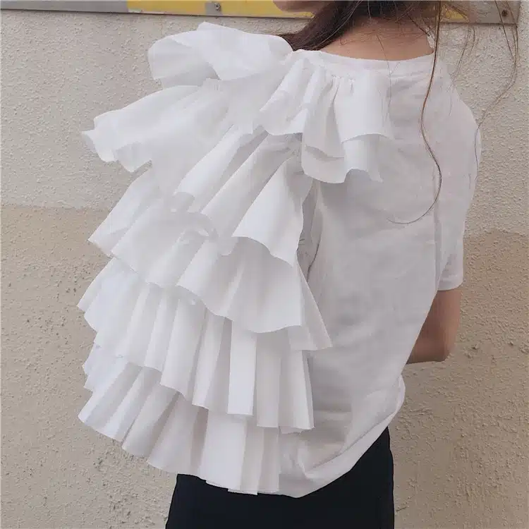 TWOTWINSTYLE 2017 Summer Ruffle Funny Short Sleeve Female T shirts Women Tops Graphic Tee shirt White Clothes Fashion Korean 25