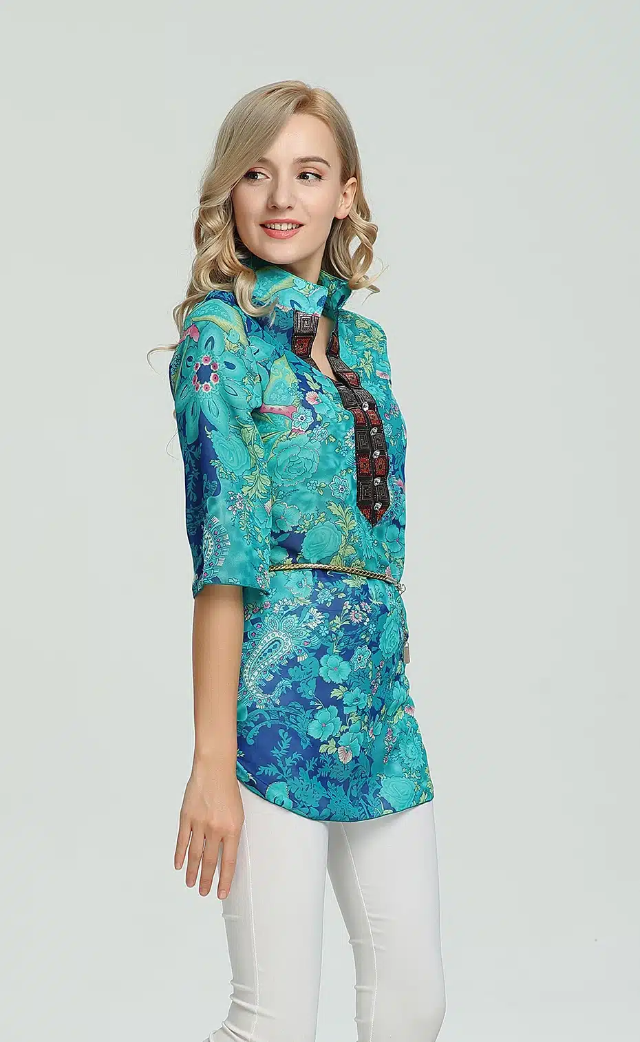 2017 Summer Women Shirt Blouse Style Fashion Chiffon Half Sleeve Plus size 5XL Floral Casual Top Embroidery Woman Tunic Blouses 9