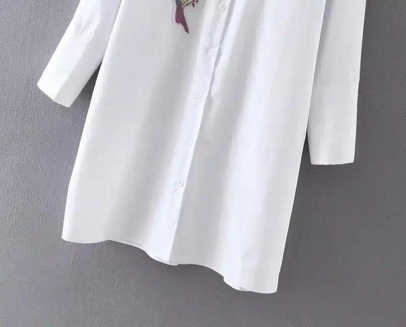 New arrival 2018 Women Bird Embroidered Blouse Shirts fashion Long sleeve high quality turn down collar Spring Fall female Shirt 24