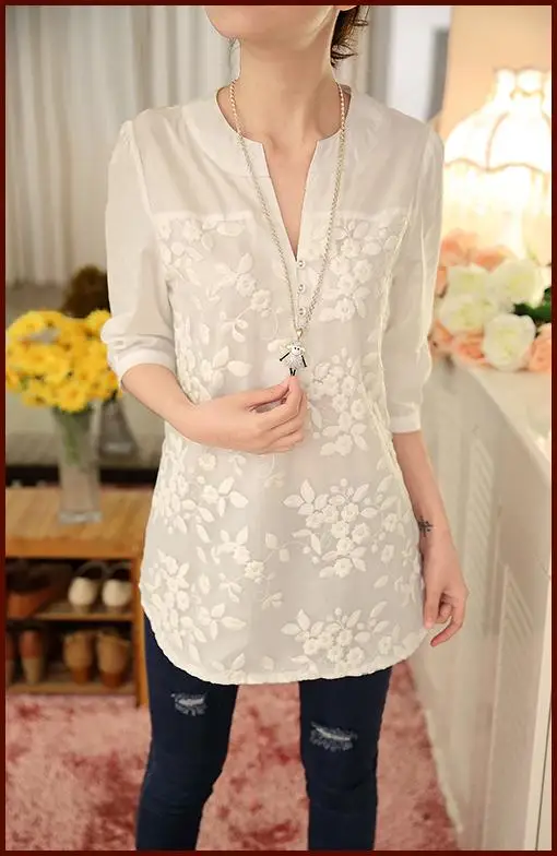 New V-neck Organza Embroidered Shirt White Lace Blouse Top Plus Size Summer Korean Women Blouse Flower Print Blouse 566F 25 30