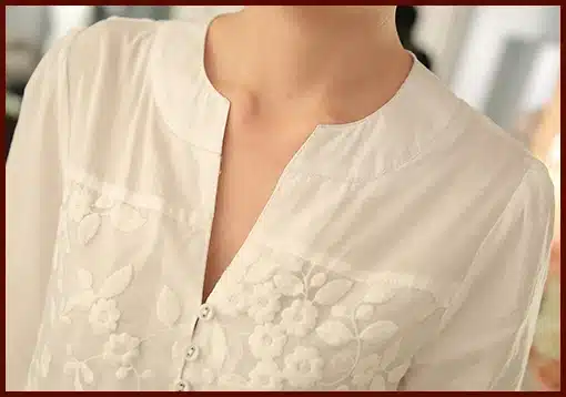 New V-neck Organza Embroidered Shirt White Lace Blouse Top Plus Size Summer Korean Women Blouse Flower Print Blouse 566F 25 32