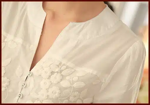 New V-neck Organza Embroidered Shirt White Lace Blouse Top Plus Size Summer Korean Women Blouse Flower Print Blouse 566F 25 33