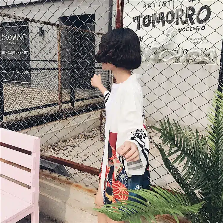 2017 Harajuku Fashion Women Blouses Summer Vintage Kimono Kawaii Cardigan Thin Sun Protection Shirts Cover Up Sunscreen Blouse 16
