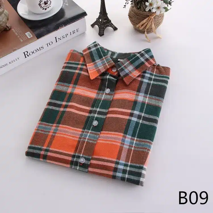 2017 Brand New Fashion Plaid Shirt Female Casual Style Women Blouses Long Sleeve Flannel Shirt Plus Size Cotton Blusas Tops 5XL 24