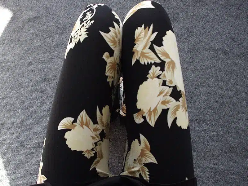 BIVIGAOS New Fashion Women Casual Cotton BRUSHED Black Milk Leggings Pants Female Elastic Plaid Graffiti Leggings Trousers Women 62