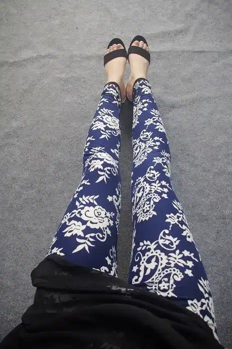 BIVIGAOS New Fashion Women Casual Cotton BRUSHED Black Milk Leggings Pants Female Elastic Plaid Graffiti Leggings Trousers Women 81