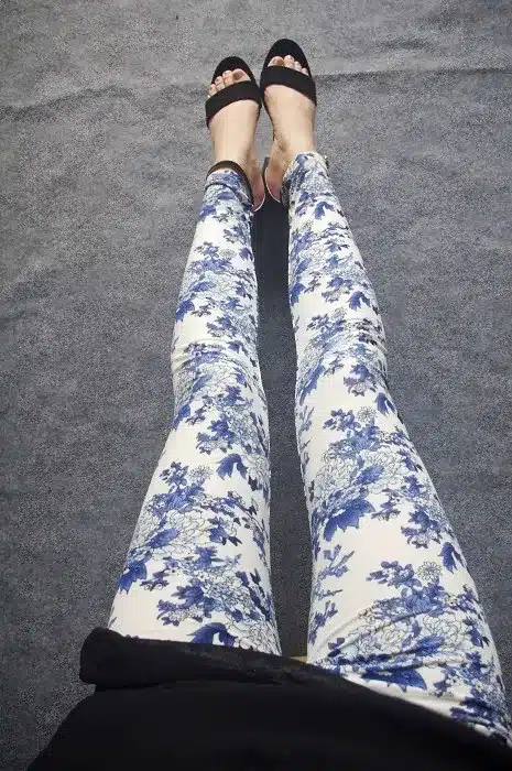 BIVIGAOS New Fashion Women Casual Cotton BRUSHED Black Milk Leggings Pants Female Elastic Plaid Graffiti Leggings Trousers Women 83