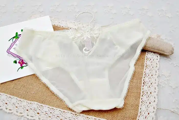 Free shipping Bra & Brief Sets Flower gauze lace embroidery ultra-thin transparent sexy bra underwear set navy blue black 62