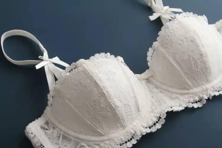 CINOON Fashion sexy bra set underwear intimates embroidery lace temptation black red and white bride small bra underwear set 24