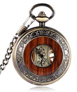 Puidumustriga stiilne taskukell