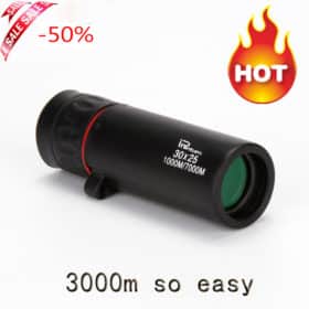 Must kompaktne Väike HD pikksilm valgel taustal, näidates 30x25 suumi ja teksti 3000m so easy, kõrvalt paistab punane müügikleebis, mis reklaamib 50% allahindlust.