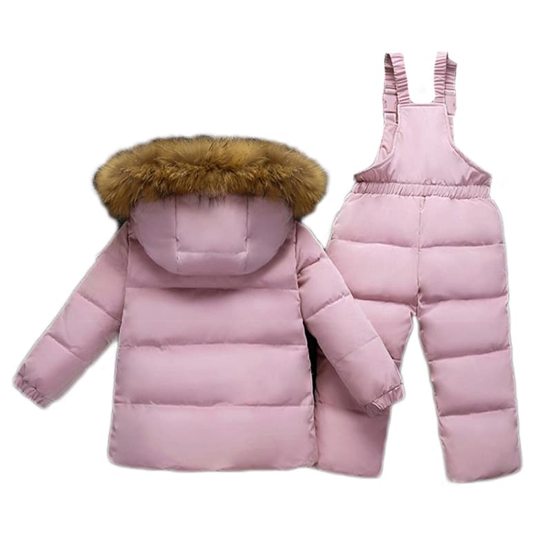 Soe komplekt traksipükstega, valmistatud valgest partide udusulest, sobib kuni -30 kraadi temperatuurile.
