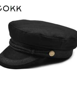 must militaarstiilis soni, millel on nöördetail ja metallist nööp