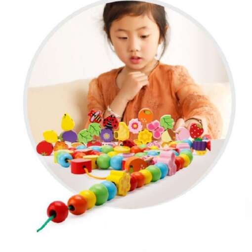 Montessori puidust hariduslik mänguasi, puu ja helmestega komplekt lastele.