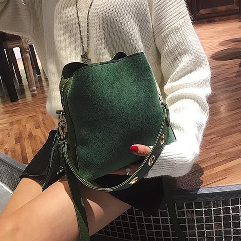 Must, pruun või roheline õlakott, vintage stiilis naiste kott narmastega, kõrgekvaliteediline retro õlakott ja lihtne crossbody kott.
