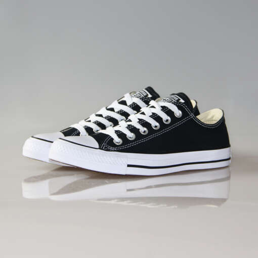 Uued klassikalised Converse All Star Chuck Taylor madalad unisex tennised meestele ja naistele, ruladeks sobivad jalanõud.