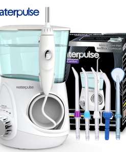 Waterpulse hammaste puhastamise komplekt, mis sisaldab 5 veejuga otsikut ja rohelist veepuhastajat.