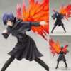 Touka Kirishima figuriin, kes seisab dünaamilises poosis sinises koolivormis ja mustad juuksed lehvimas.