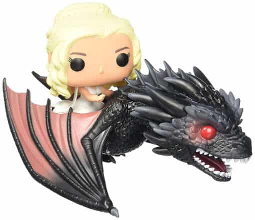 Daenerys Targaryen draakoni seljas
