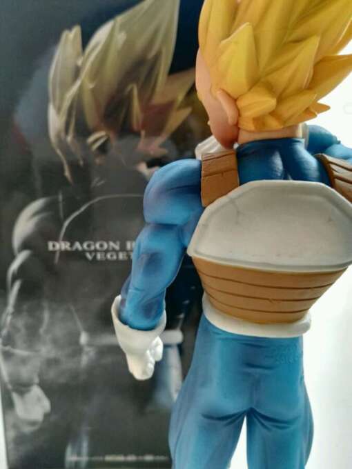 "Dragon Ball Z" Vegeta figuriin