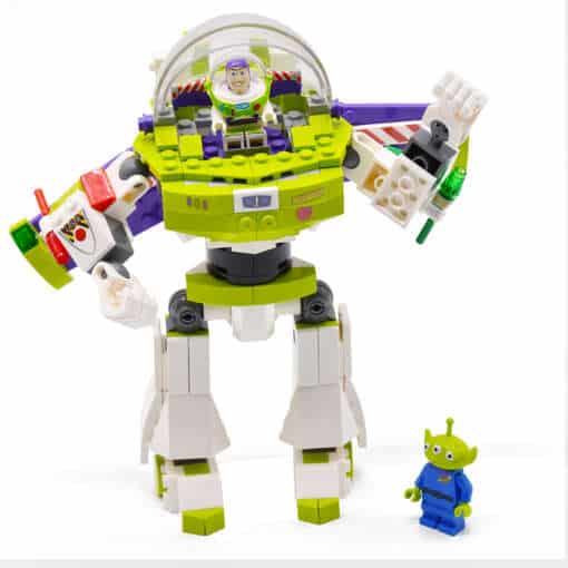 lego buzz lightyear figuur koos osade ja taustastseeniga