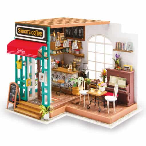 miniatuurne nukumaja kohvik koos pisidetailide ja sisustusega