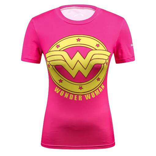 särk batmani või wonder womani logoga mustal taustal