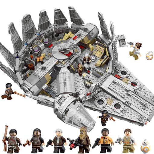 lego star wars the force awakens ehituskomplekt koos erinevate figuuride ja kosmosesõidukitega