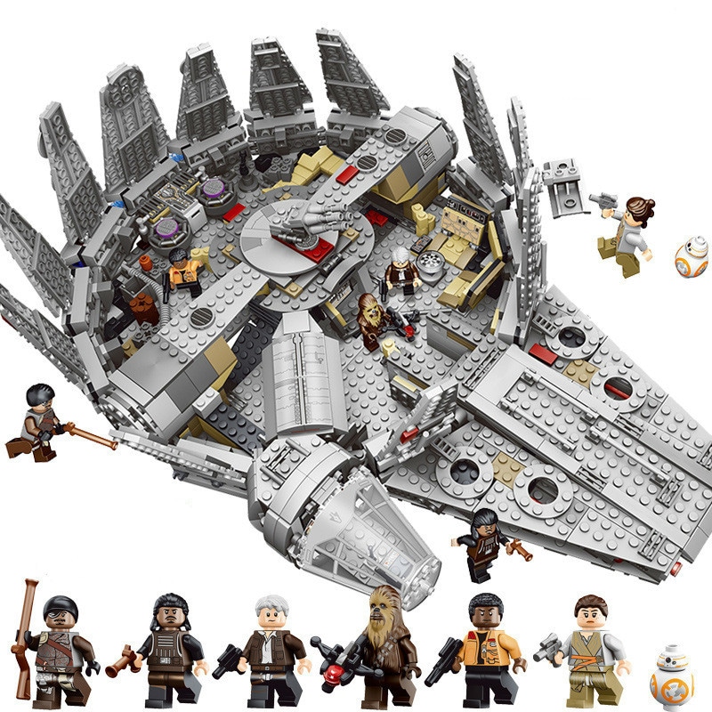 lego star wars the force awakens ehituskomplekt koos erinevate figuuride ja kosmosesõidukitega