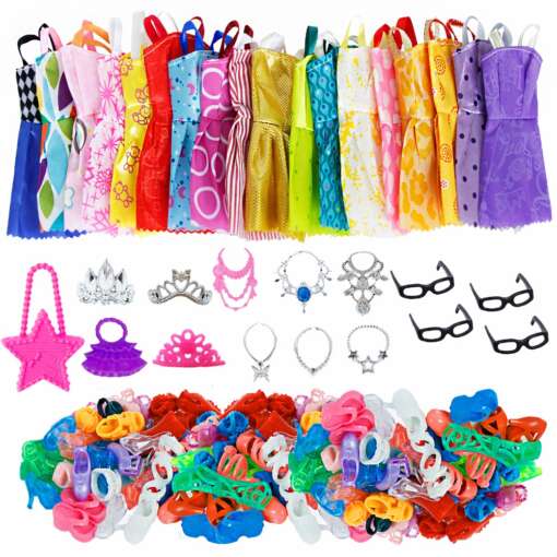 suur komplekt barbie nukule erinevate aksessuaaridega