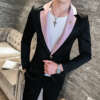 meeste slim fit pintsakud hallis toonis mannekeenil
