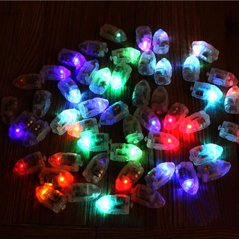 väikesed LED valgustid 100 tk komplektis valges pakendis